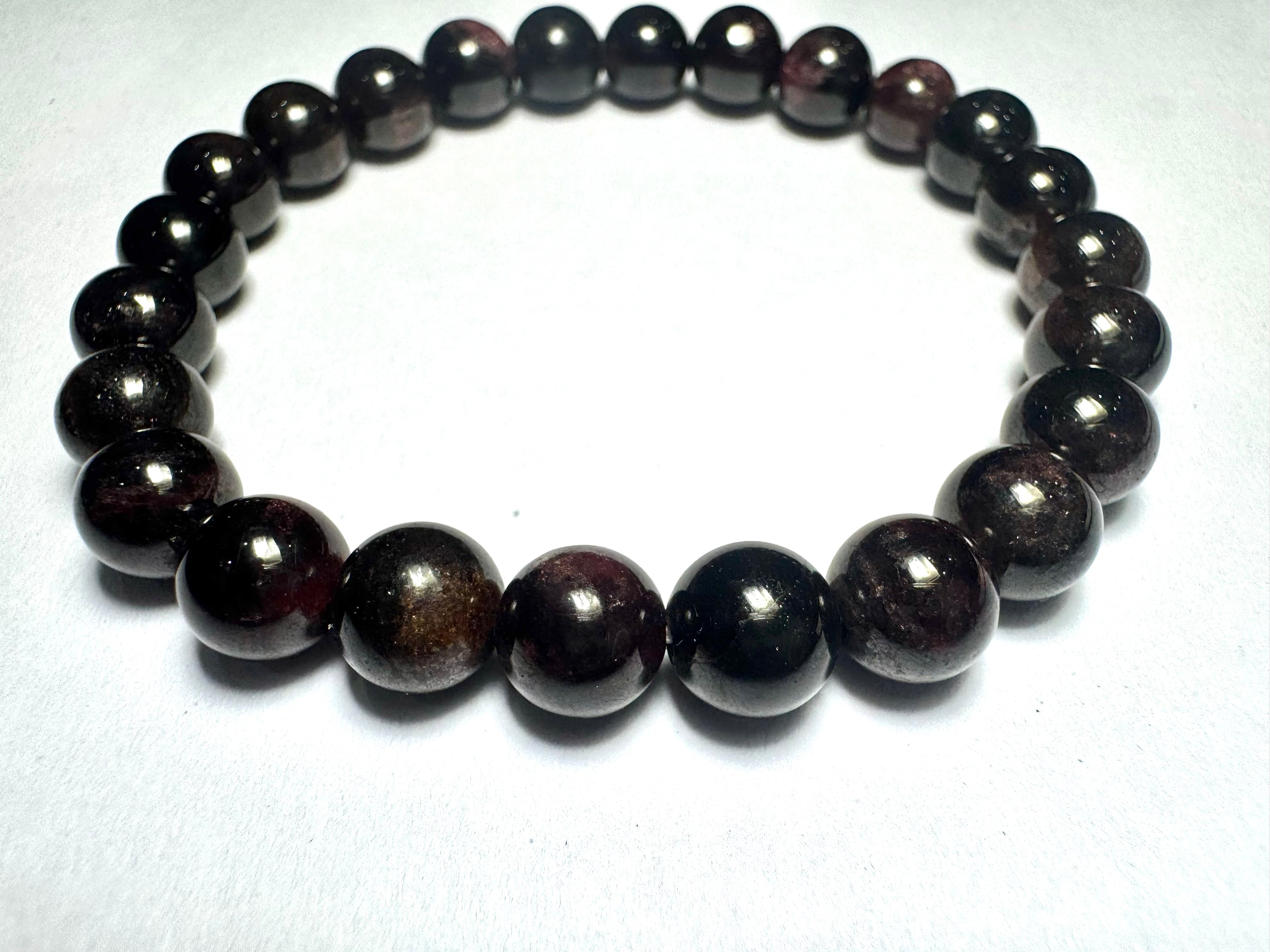 Natural Garnet Bracelet – Healing, Energy & Style