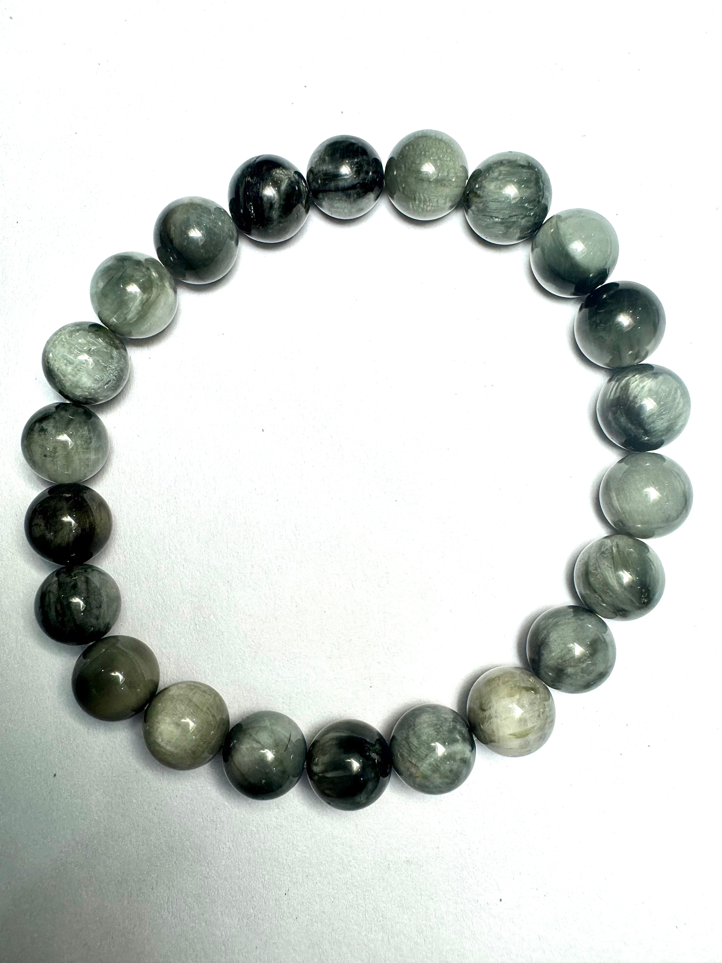 Natural Grey Cateye Bracelet – Healing, Energy & Style