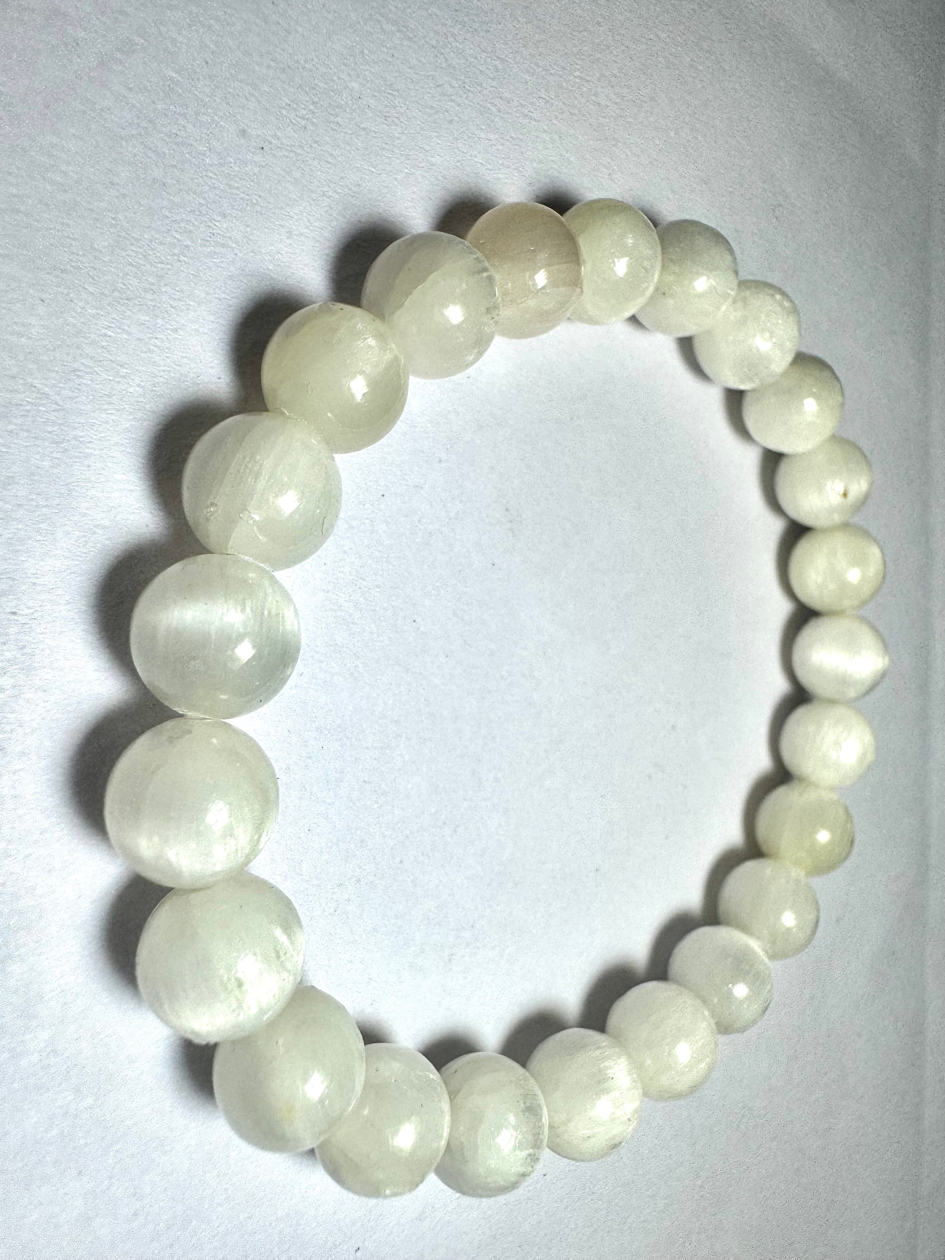 Natural Selenite Bracelet – Healing, Energy & Style